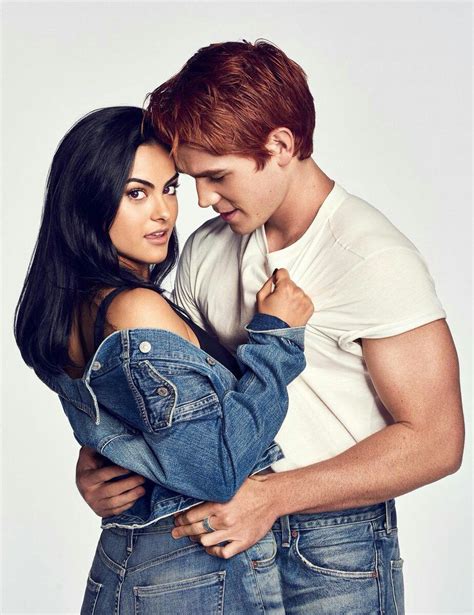who is veronica lodge dating in real life 2020